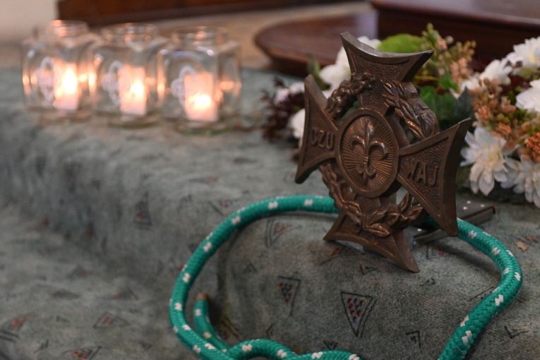 Świdnica. Wspominali zmarłych harcerzy i instruktorów