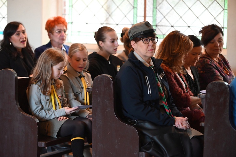 Świdnica. Wspominali zmarłych harcerzy i instruktorów