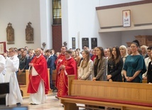 Świdnica. Bierzmowanie u NMP Królowej Polski