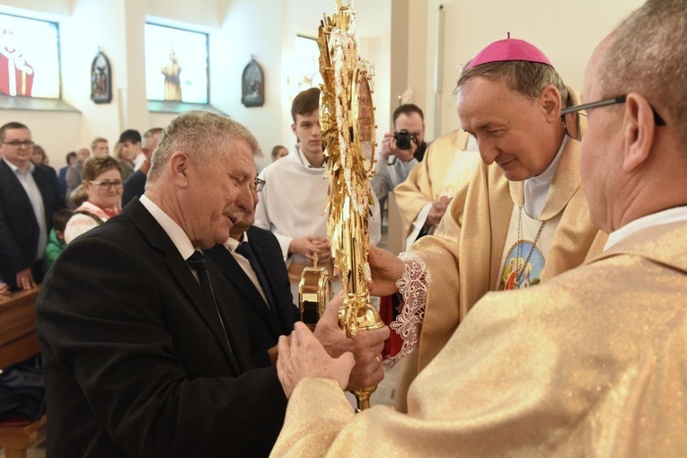 Dedykacja kościoła w Długołęce Świerkli