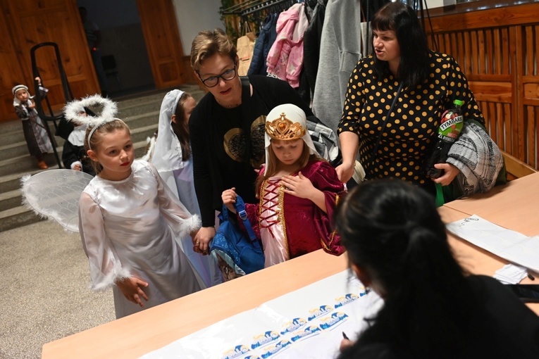 Bielawa. Niebiański bal w parafii Wniebowzięcia NMP