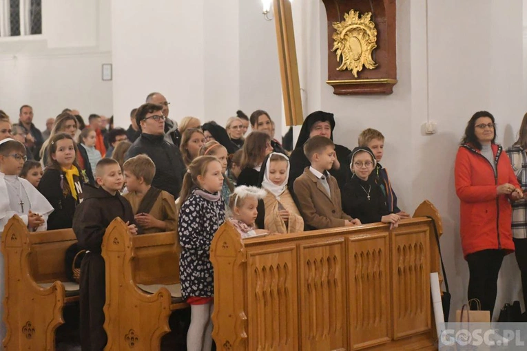 Świebodzin. Bal i Marsz Świętych ze Świętymi