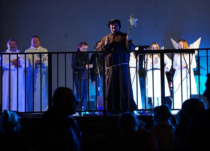 Marsz Wszystkich Świętych w Kątach Wrocławskich