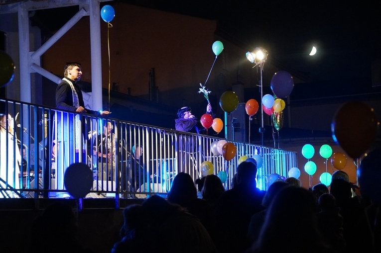 Marsz Wszystkich Świętych w Kątach Wrocławskich