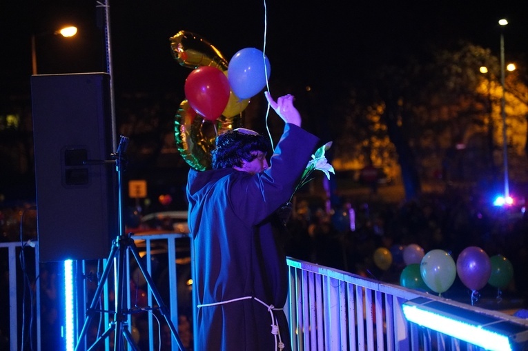 Marsz Wszystkich Świętych w Kątach Wrocławskich