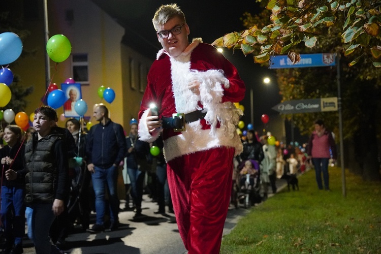 Marsz Wszystkich Świętych w Kątach Wrocławskich