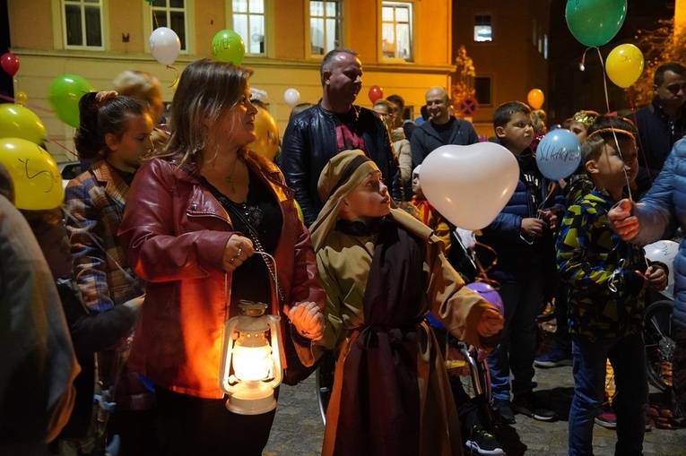 Marsz Wszystkich Świętych w Kątach Wrocławskich
