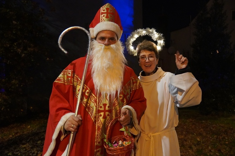 Marsz Wszystkich Świętych w Kątach Wrocławskich