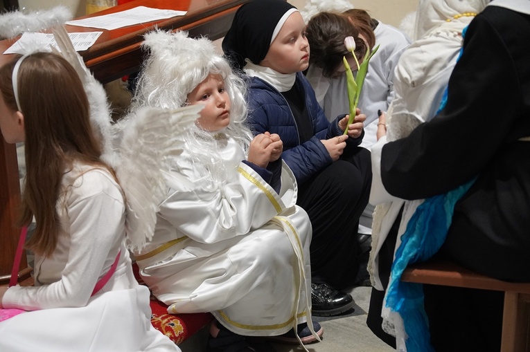 Marsz Wszystkich Świętych w Kątach Wrocławskich