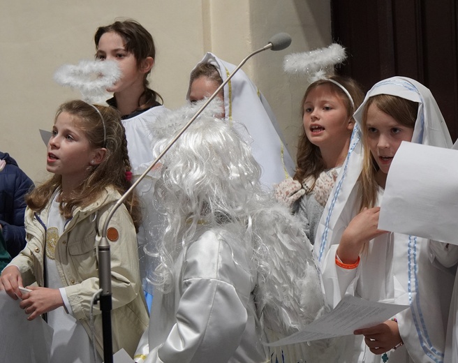 Marsz Wszystkich Świętych w Kątach Wrocławskich