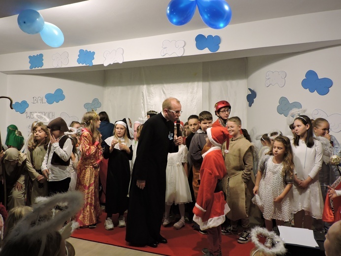 Bal Świętych w Żychlinie