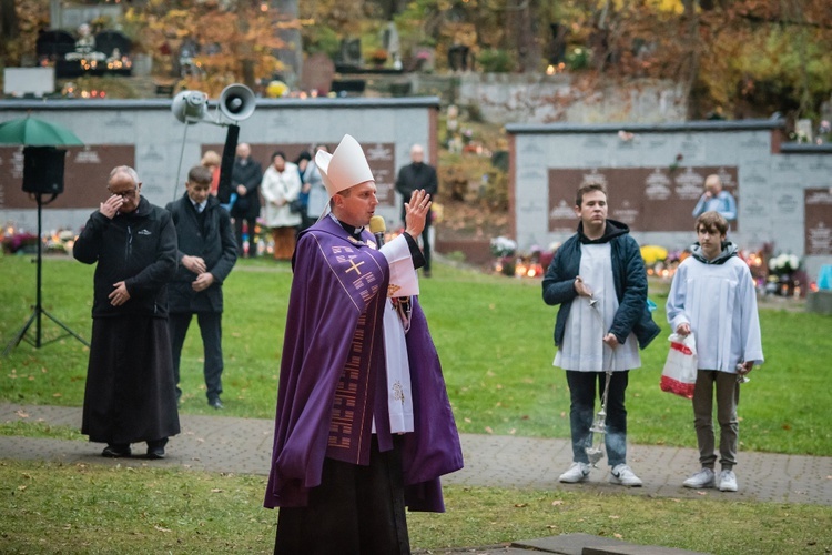 Modlitwa na cmentarzu Srebrzysko 2022