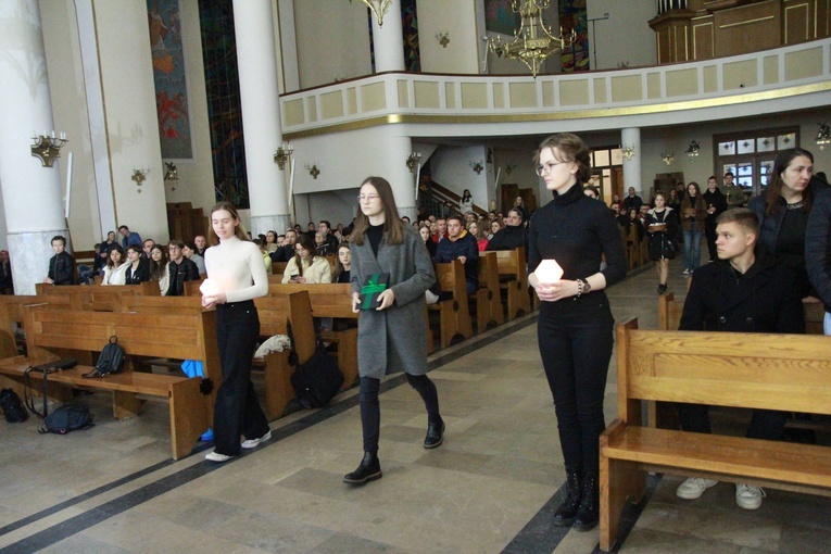 Młodzieżowe spotkanie w Dębicy