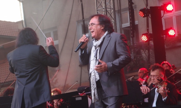 Al Bano pisze do Putina...