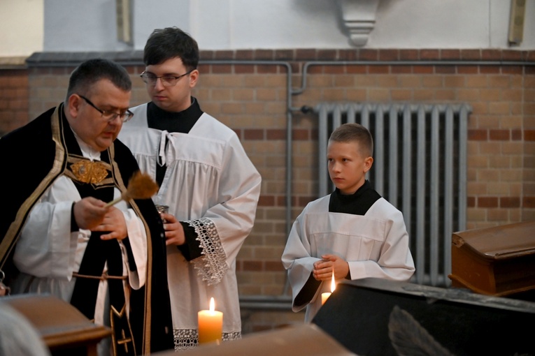 Msza Requiem u tradycjonalistów