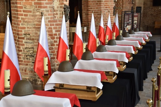 Gdańsk oddał cześć westerplatczykom