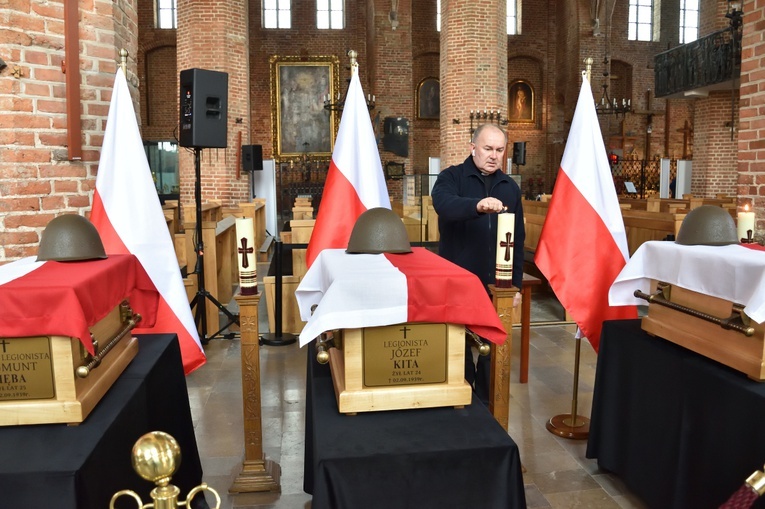 Gdańsk oddał cześć westerplatczykom