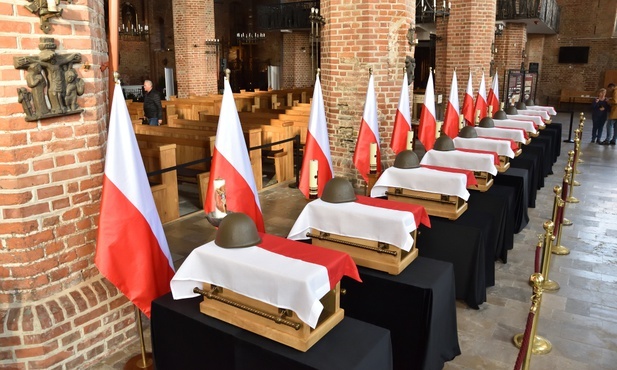 Gdańszczanie żegnali obrońców Westerplatte