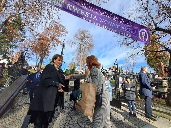 Małopolska. Rekordowe kwesty cmentarne