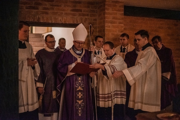 Msza św. w intencji zmarłych biskupów i kapłanów