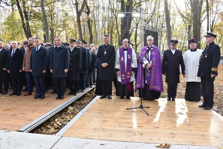 Powrót bohaterów na Westerplatte