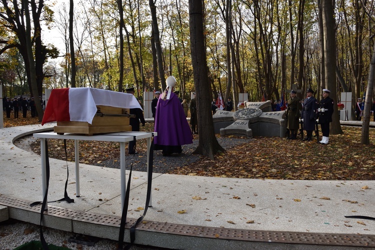 Powrót bohaterów na Westerplatte