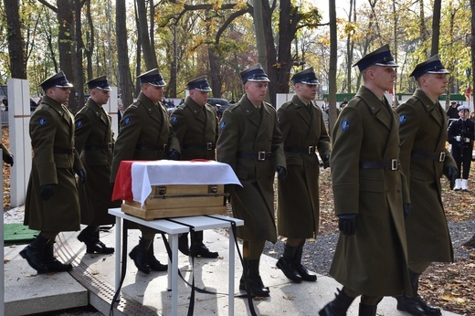 Powrót bohaterów na Westerplatte