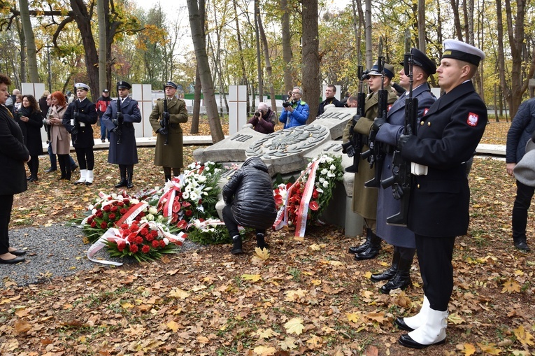 Powrót bohaterów na Westerplatte