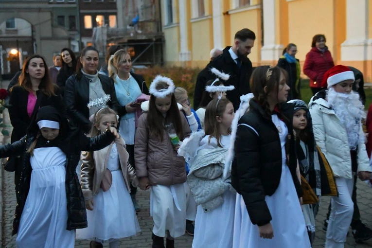 Bal św. Mikołaja w Głogowie