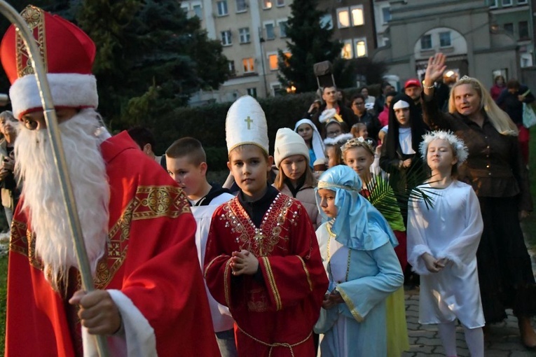 Bal św. Mikołaja w Głogowie