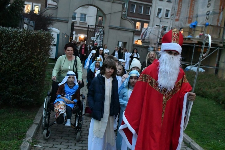 Bal św. Mikołaja w Głogowie