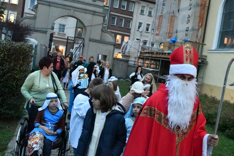 Bal św. Mikołaja w Głogowie