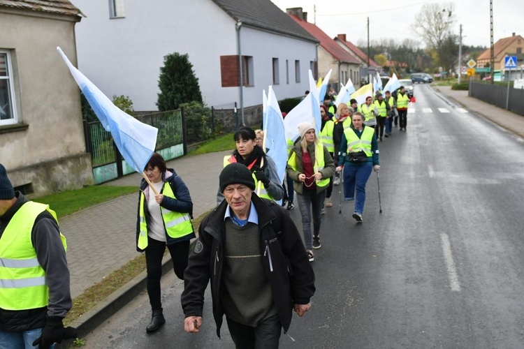 Pielgrzymka w pierwszą sobotę miesiąca z Międzyrzecza do Rokitna