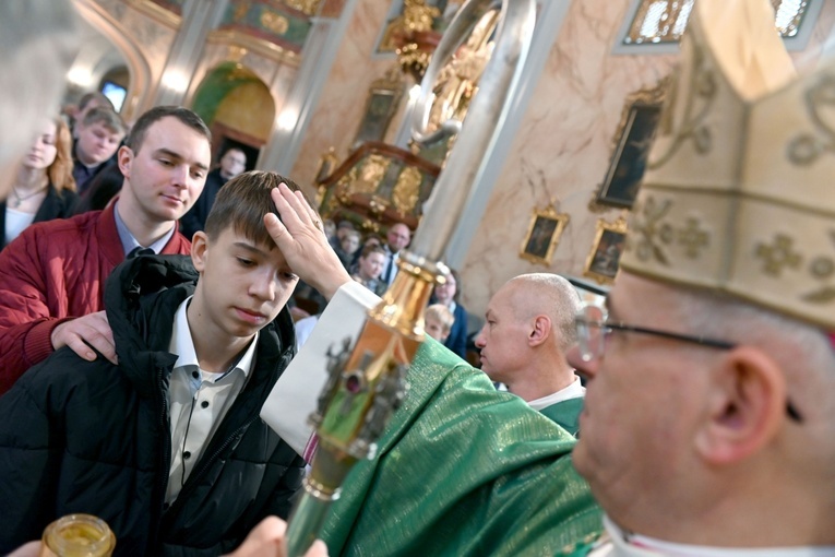 Wizytacja i bierzmowanie u św. Józefa w Świdnicy