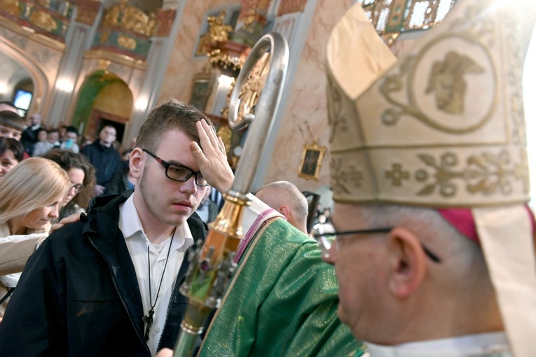 Wizytacja i bierzmowanie u św. Józefa w Świdnicy