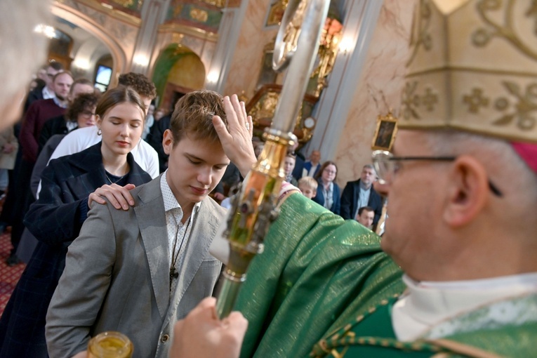 Wizytacja i bierzmowanie u św. Józefa w Świdnicy
