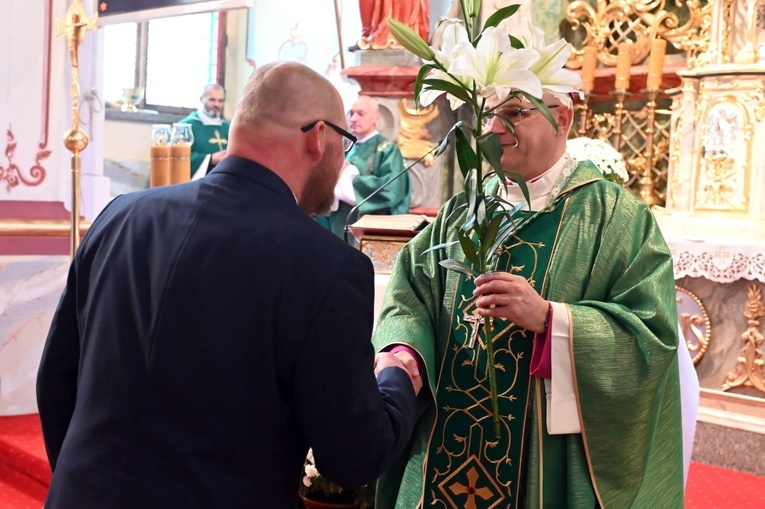 Wizytacja i bierzmowanie u św. Józefa w Świdnicy