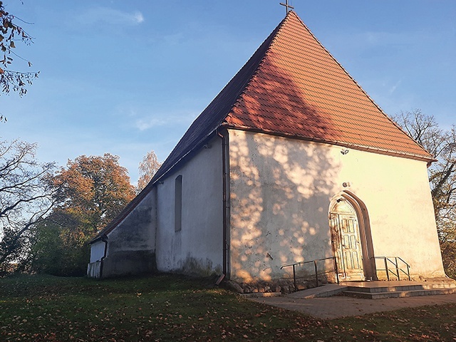 ◄	Kościół pw. św. Marcina z zewnątrz.