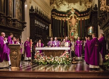 Liturgii przewodniczył metropolita gdański.
