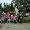 ▲	Uczestnicy rekolekcji oazowych w centrum w Krościenku.