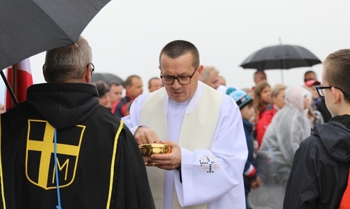 Homilię wygłosił ks. Krzysztof Ciurla z Czernichowa.