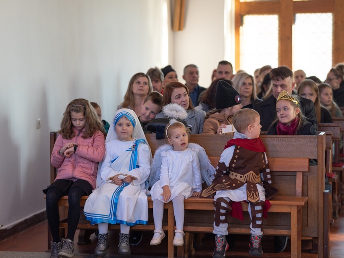 Bal świętych u Boboli w Świdnicy