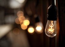Rząd przyjął rozporządzenie ws. sposobu obliczania limitu ceny prądu