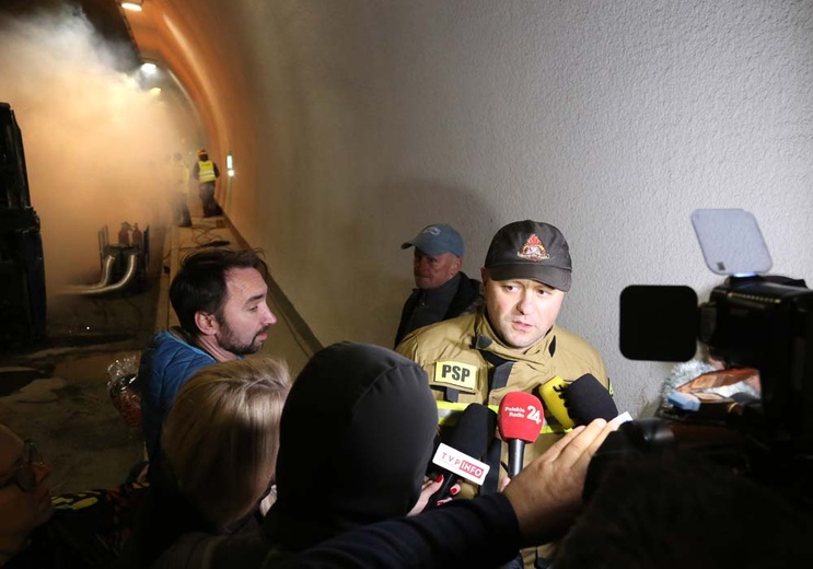 Ćwiczenia w tunelu pod Luboniem