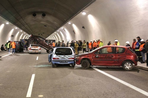 Ćwiczenia w tunelu pod Luboniem