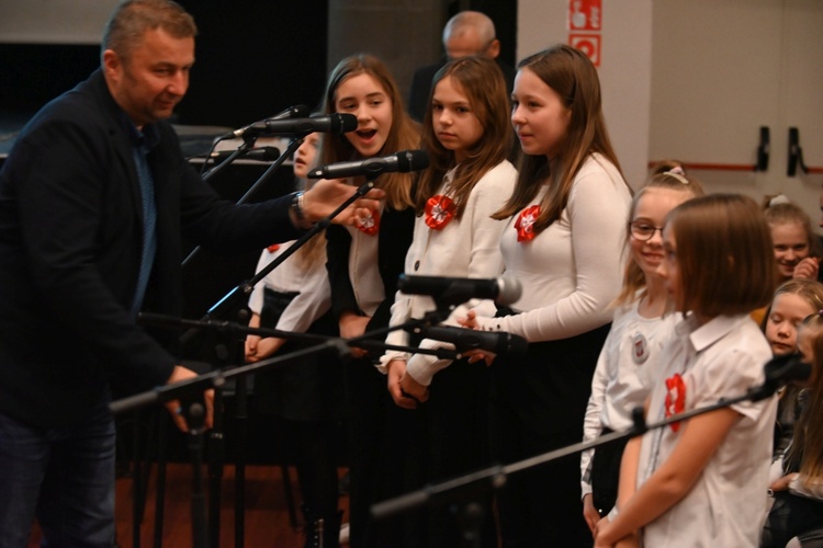 „Patriotyczne śpiewanki” w Klubie Bolko