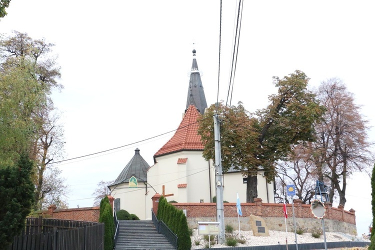 800 lat parafii w Biskupicach koło Wieliczki