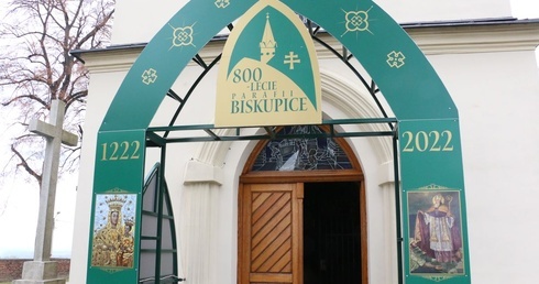 800 lat parafii w Biskupicach koło Wieliczki