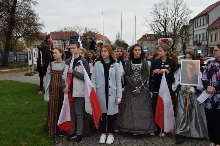 Marsz patriotyczny "Pijarskiej"