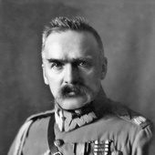 104 lata temu Rada Regencyjna przekazała Józefowi Piłsudskiemu władzę wojskową